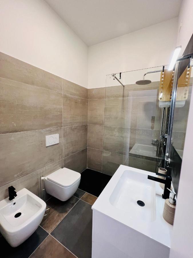 B&B Letterario Palazzo Pistocchi Терамо Экстерьер фото