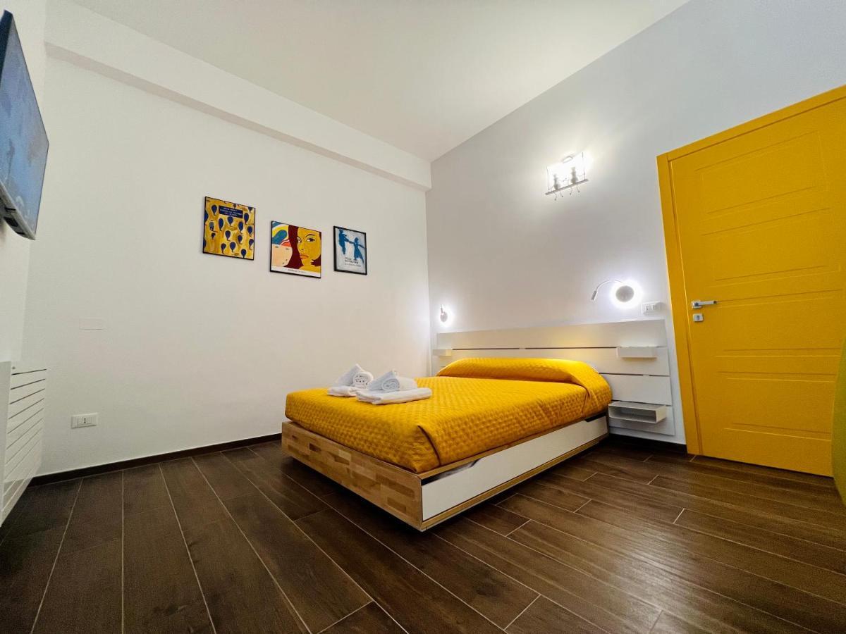 B&B Letterario Palazzo Pistocchi Терамо Экстерьер фото